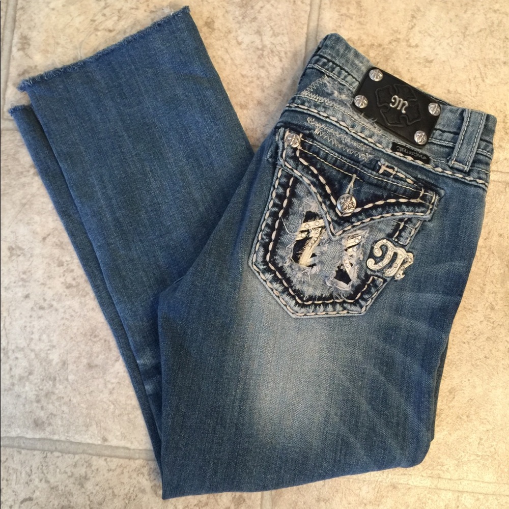 Miss Me Capri Jeans 28